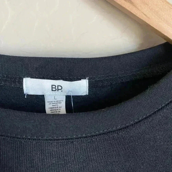 BP Fizz The Season Graphic Sweatshirt Black - Picture 2 of 8